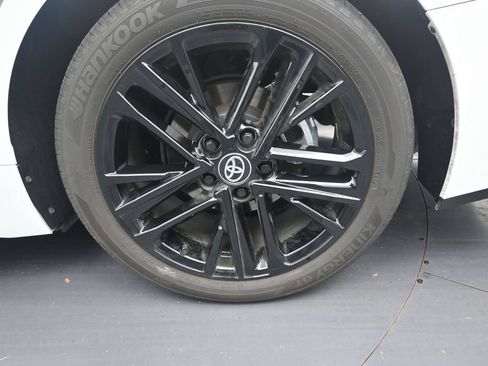 Used 2026 Toyota Camry SE FWD image 10
