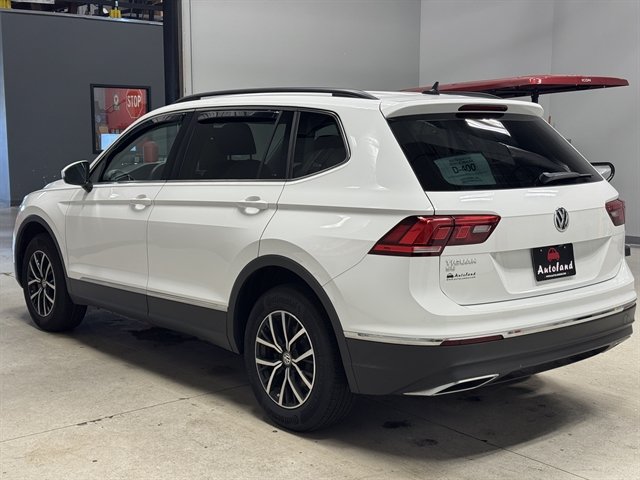 Used 2021 Volkswagen Tiguan SEL FWD image 6