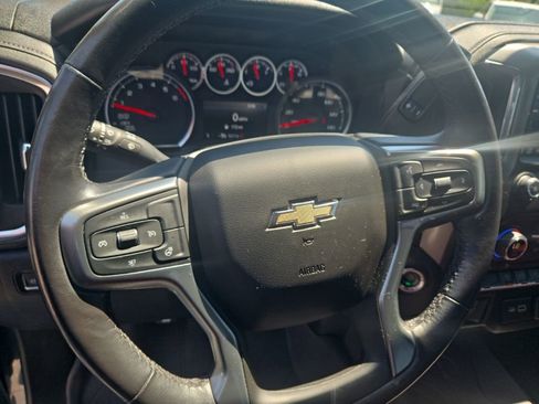 Used 2021 Chevrolet Silverado 1500 LT RWD image 14