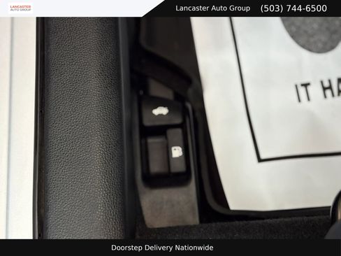 Used 2020 Toyota Corolla SE FWD image 16