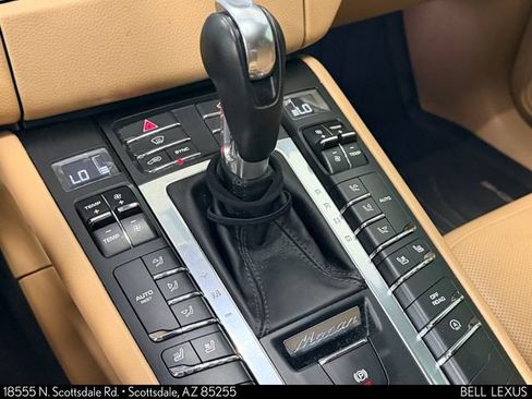 Used 2016 Porsche Macan S AWD/4WD image 31