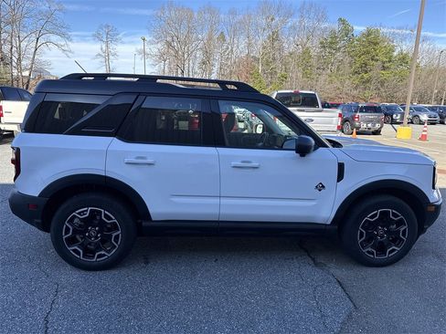 Used 2025 Ford Bronco Sport Outer Banks w/ Outer Banks Tech Package+ image 8