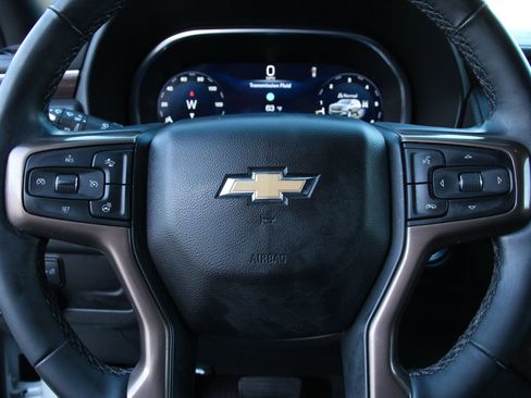 Used 2023 Chevrolet Tahoe High Country AWD/4WD image 17