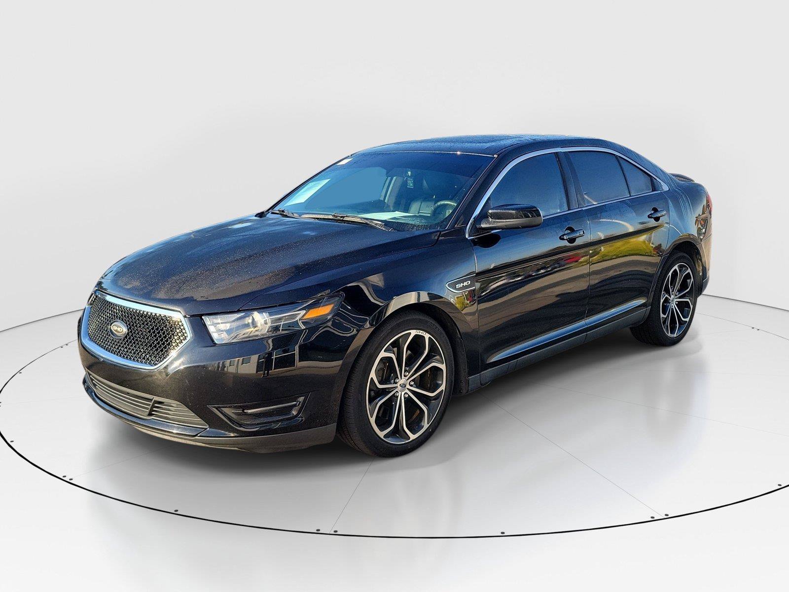Used 2017 Ford Taurus SHO AWD/4WD image 2