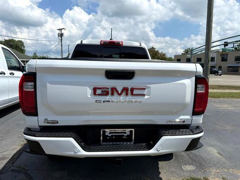Used 2023 GMC Canyon AT4 w/ AT4 Premium Package image 5