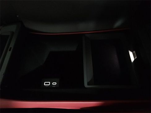 New 2026 Lexus LS 500 AWD image 21