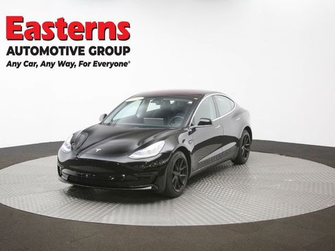 Used 2018 Tesla Model 3 Long Range image 51