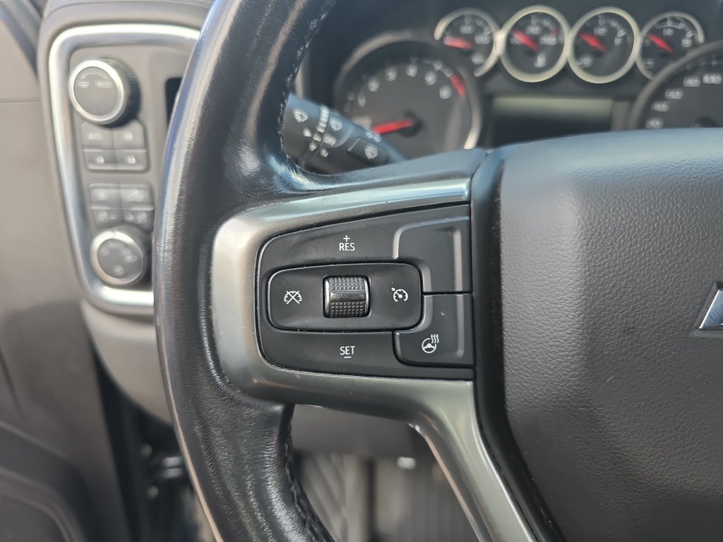 Used 2021 Chevrolet Silverado 1500 LT Trail Boss w/ Bed Protection Package AWD/4WD image 17