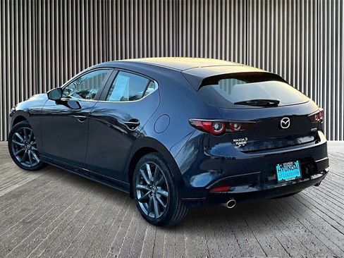 Used 2023 MAZDA MAZDA3 s image 2