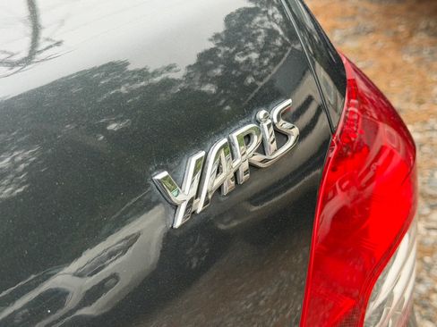 Used 2007 Toyota Yaris S FWD image 17