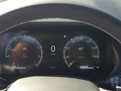 New 2025 Jeep Grand Cherokee L Altitude image 34