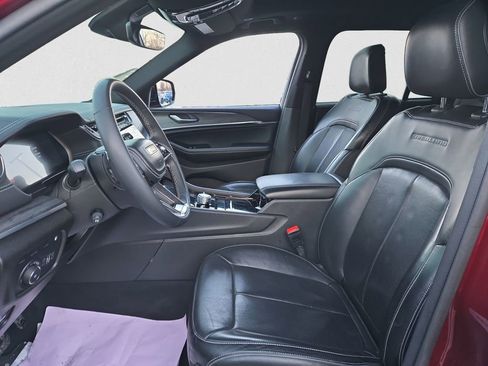 Used 2022 Jeep Grand Cherokee Overland image 10