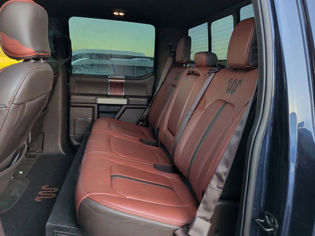 Used 2018 Ford F150 King Ranch w/ Equipment Group 601A Luxury AWD/4WD image 9