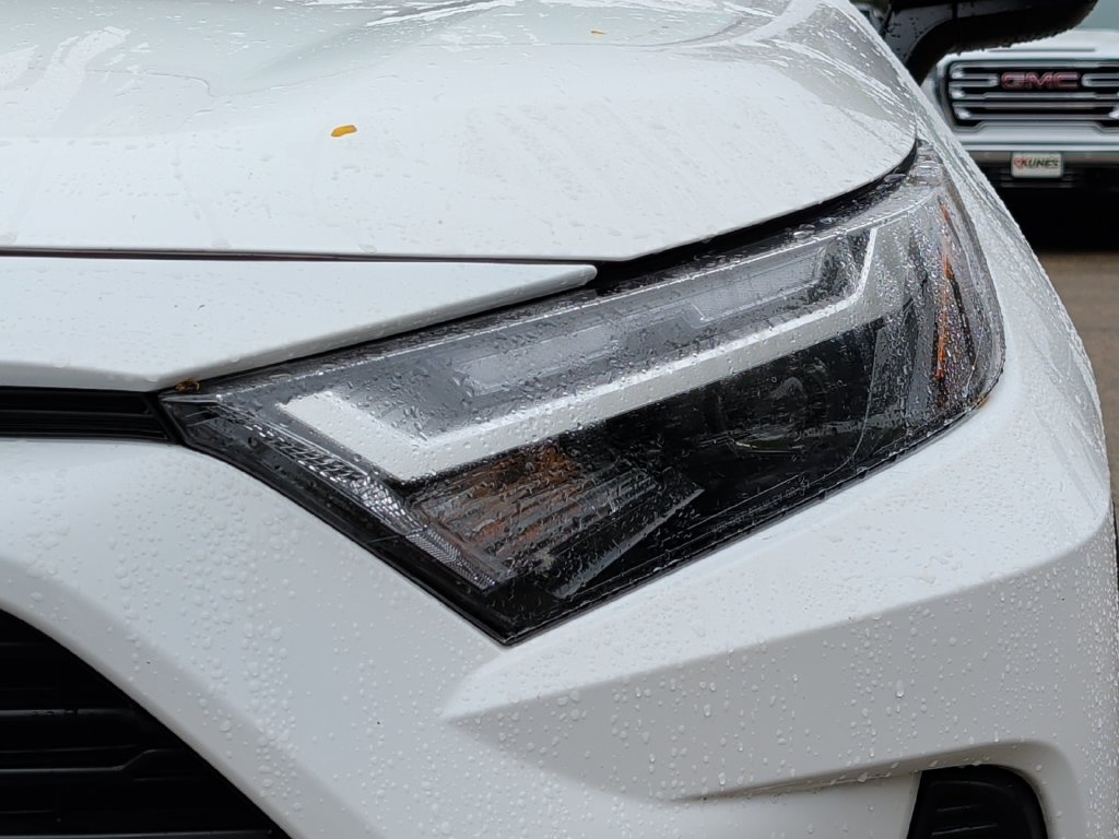 Used 2025 Toyota RAV4 LE AWD/4WD image 42