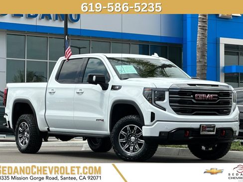 Used 2024 GMC Sierra 1500 AT4 w/ Technology Package AWD/4WD image 1