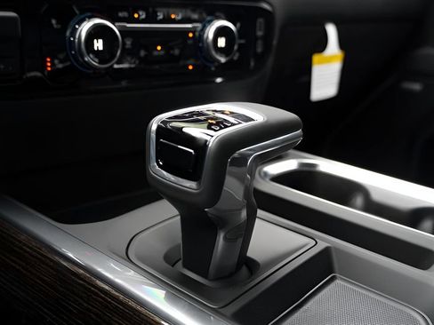 New 2026 GMC Sierra 1500 Elevation w/ Elevation Premium Package image 23