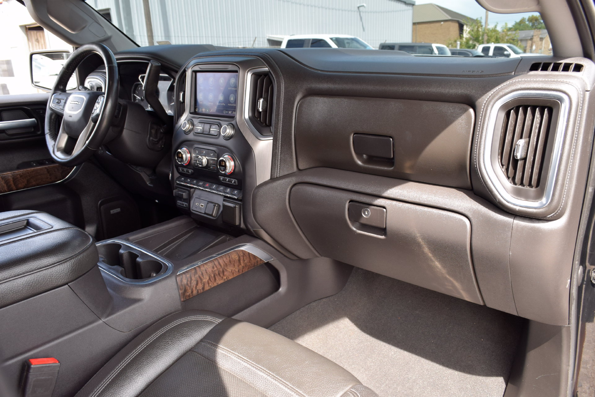 Used 2021 GMC Sierra 1500 Denali w/ Denali Ultimate Package AWD/4WD image 21