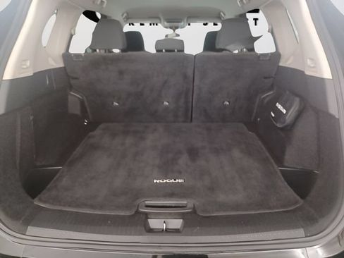 Used 2024 Nissan Rogue SV FWD image 10
