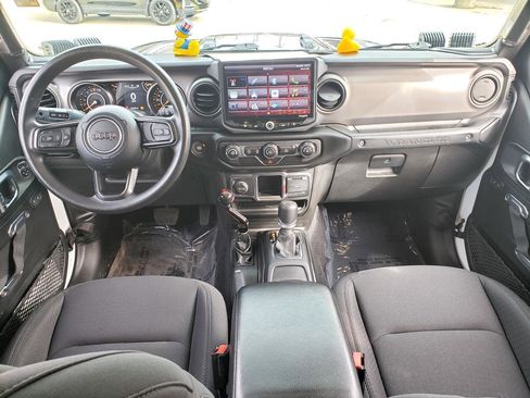 Used 2021 Jeep Wrangler Unlimited Sport image 15