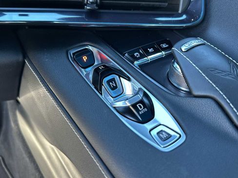 Used 2024 Chevrolet Corvette Stingray Preferred Cpe w/ Z51 Performance Package image 24