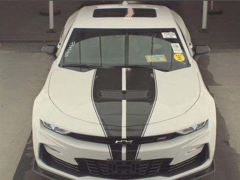 Used 2023 Chevrolet Camaro SS image 2