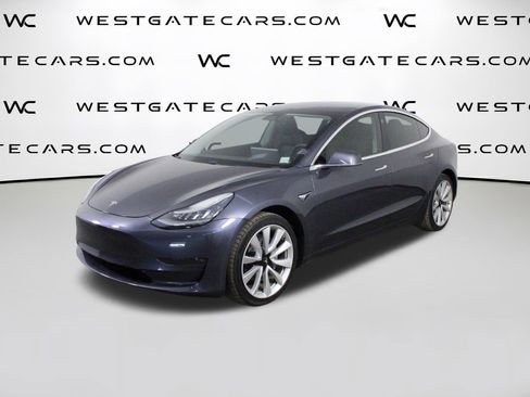 Used 2020 Tesla Model 3 Long Range image 1