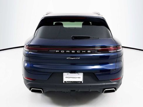 New 2026 Porsche Cayenne image 10