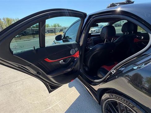 Used 2017 Mercedes-Benz C 63 AMG S image 18