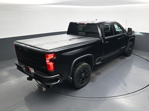Used 2024 Chevrolet Silverado 2500 High Country w/ High Country Premium Package image 30