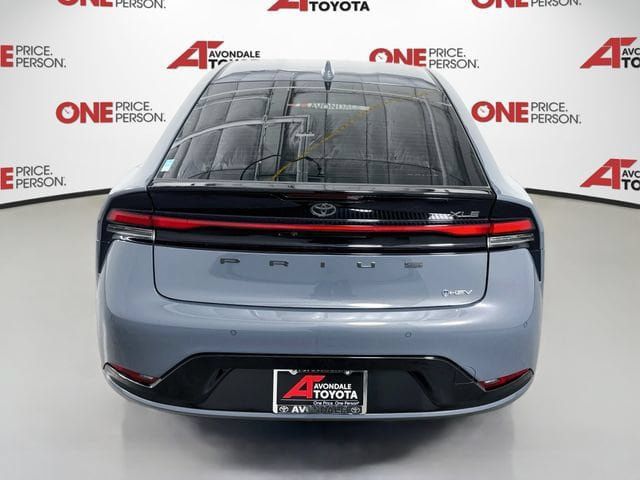Certified 2024 Toyota Prius XLE FWD image 7