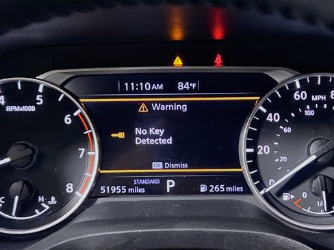 Used 2025 Nissan Rogue SV FWD image 22