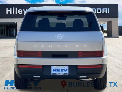 New 2026 Hyundai Santa Fe SE image 5