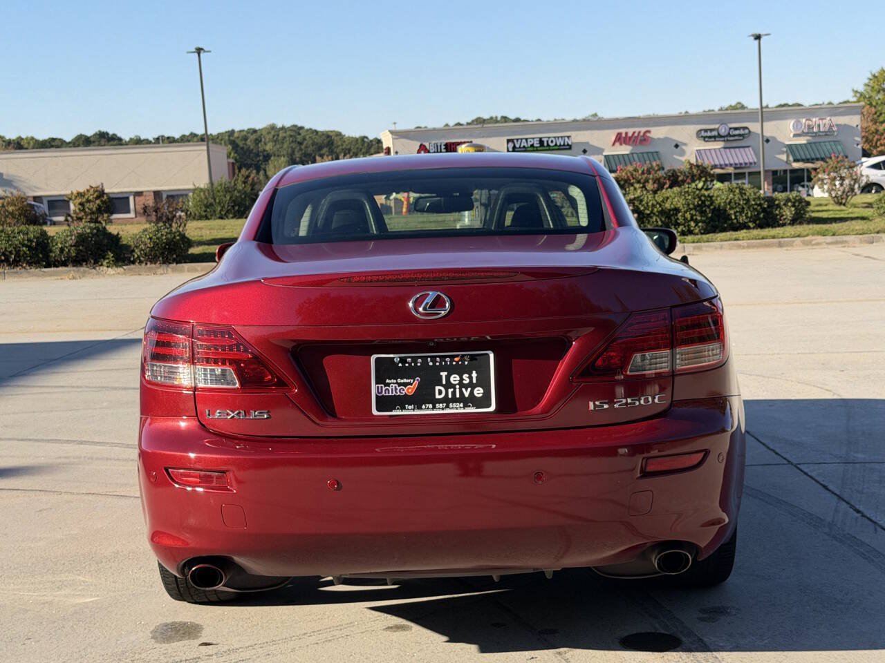 Used 2010 Lexus IS 250C w/ Luxury Pkg RWD image 33