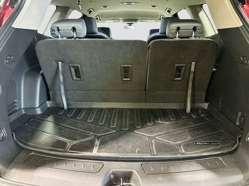 Used 2021 Buick Enclave Essence w/ LPO, Touring Package AWD/4WD image 27