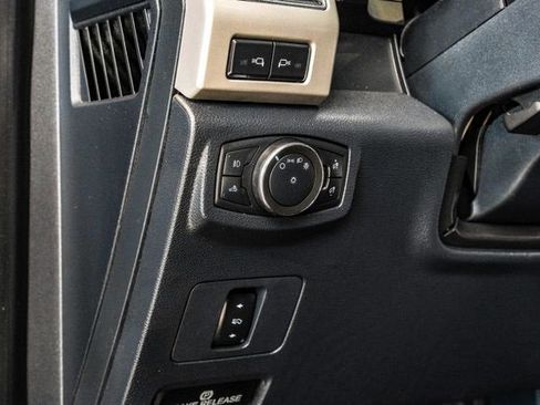 Used 2022 Ford F350 Lariat w/ Lariat Value Package image 26