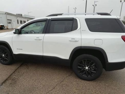 Used 2019 GMC Acadia SLT AWD/4WD image 8