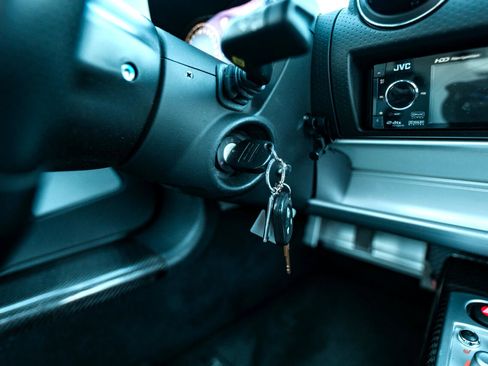 Used 2008 Tesla Roadster image 58