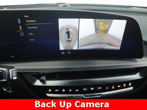 Used 2025 Cadillac Lyriq Luxury image 25