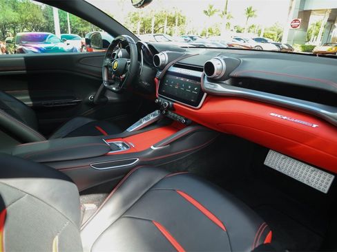 Certified 2018 Ferrari GTC4Lusso T image 47