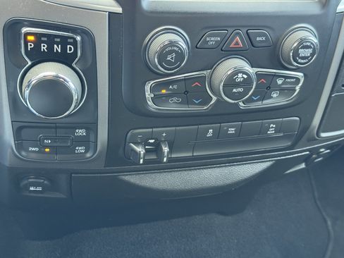 Used 2022 RAM 1500 Classic Warlock image 24