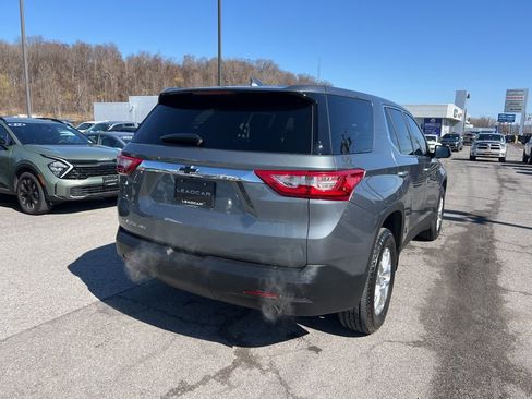 Used 2019 Chevrolet Traverse LS w/ LPO, Floor Liner Package AWD/4WD image 5