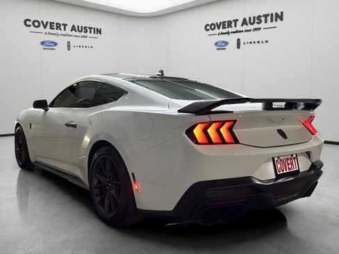 Used 2024 Ford Mustang Dark Horse image 3