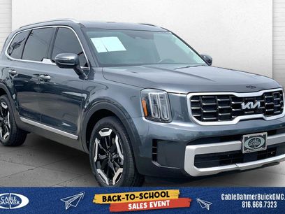 Used 2024 Kia Telluride S w/ S Sunroof Package
