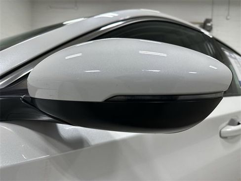 Used 2021 Honda Accord EX-L image 12