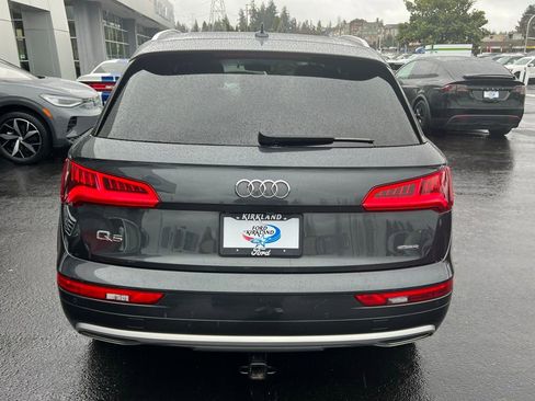 Used 2019 Audi Q5 2.0T Premium Plus w/ Premium Plus Package AWD/4WD image 8