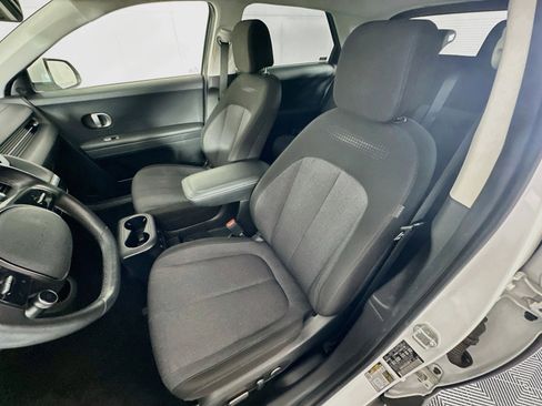 Used 2024 Hyundai Ioniq 5 SEL RWD image 13