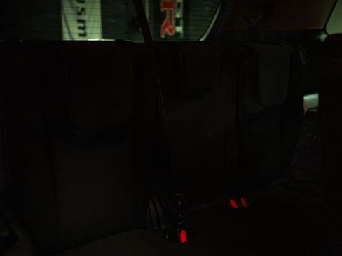 Used 2019 Subaru Ascent Premium image 11