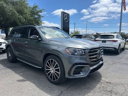 New 2026 Mercedes-Benz GLS 450 4MATIC image 9