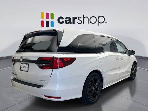 Used 2023 Honda Odyssey Sport image 5