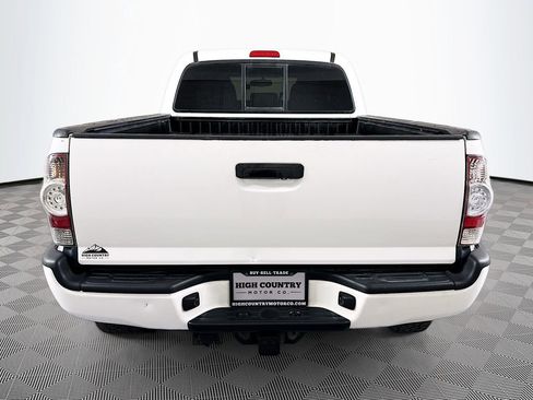 Used 2013 Toyota Tacoma 4x4 Double Cab w/ TRD Sport Pkg image 6
